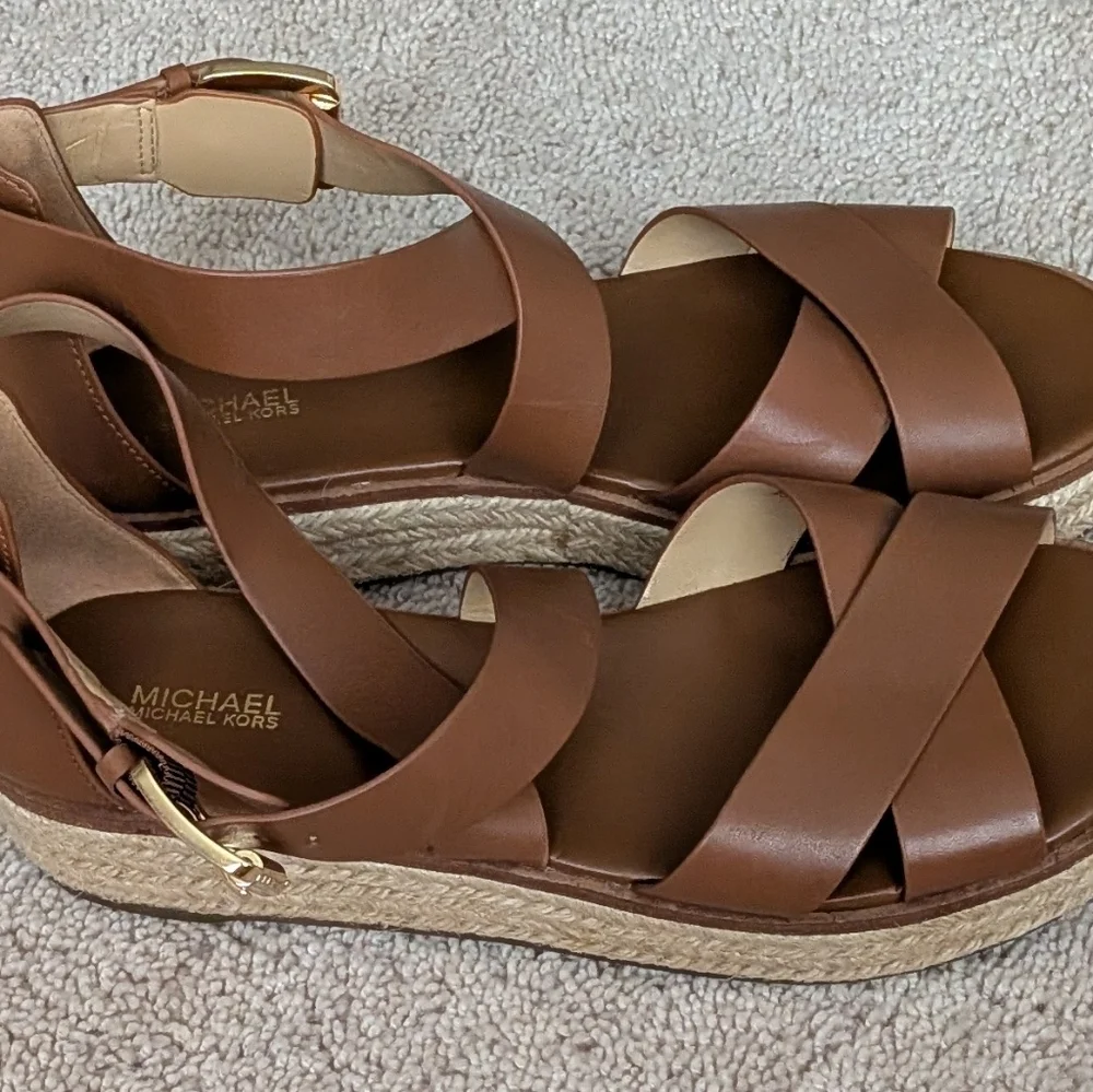 Michael Kors Darby Brown Leather Sandals. 10M Used In Excellent Condition. - Picture 2 of 6